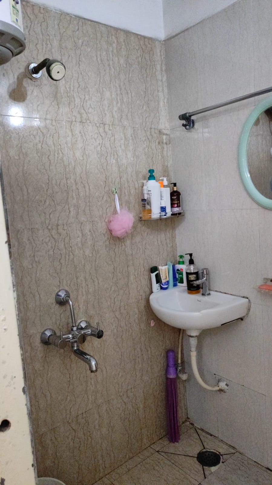 2 BHK Orchid flat — photo 27 of 42